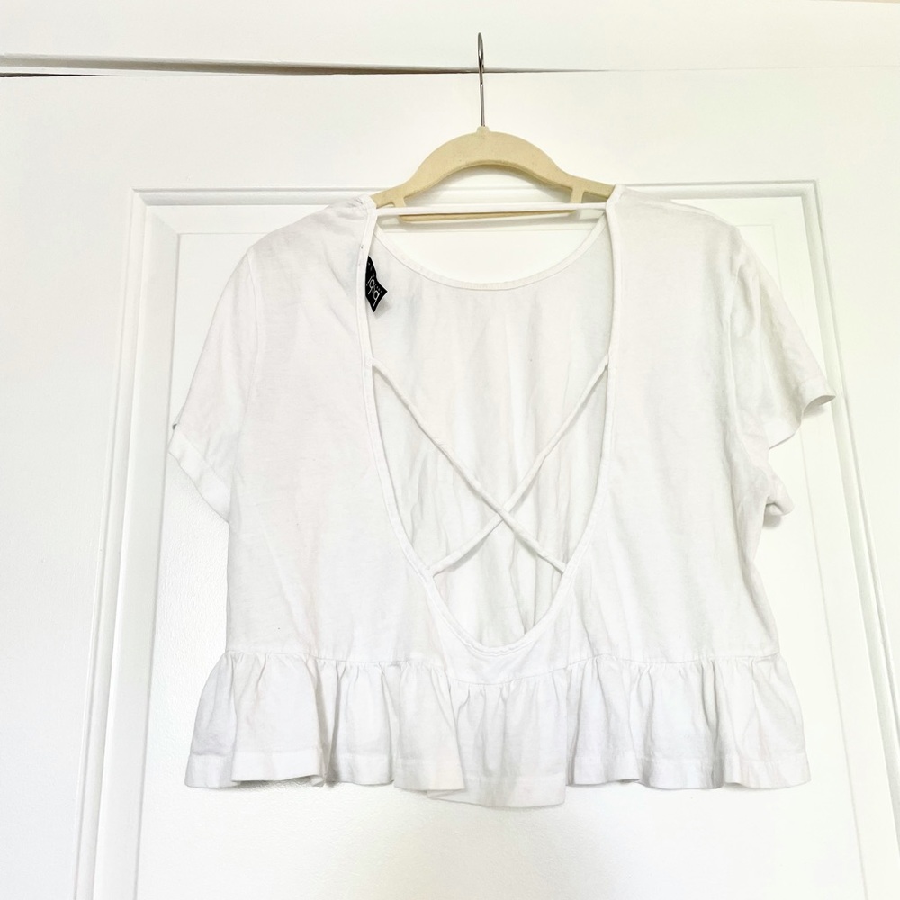 Open back tee. Size xs.